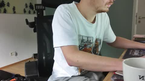 Snapshot of numlove chatting on 09.22.25 Slave for Mistress and Master online show from 09.22.25