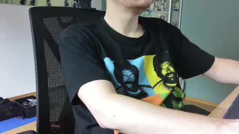 Snapshot of numlove chatting on 10.12.25 Slave for Mistress and Master online show from 10.12.25