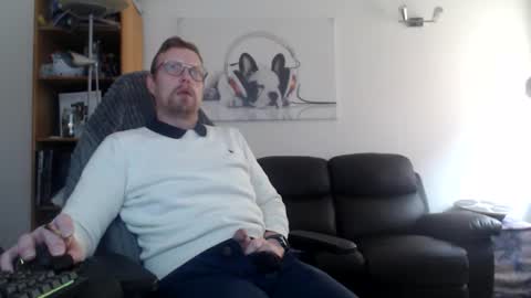 nursefan online show from 11.21.25