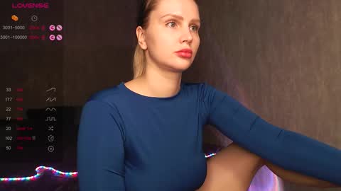 Snapshot of nutcrewlove chatting on 09.24.25 WEELCOMEEEEEEEEEE online show from 09.24.25