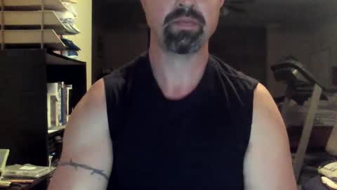 nvrenuff1979 online show from 09.11.25