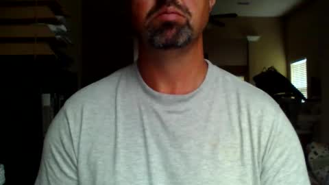 nvrenuff1979 online show from 09.28.25