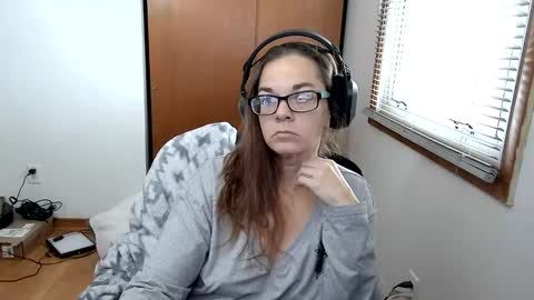 NxtDoorNikki online show from 12.21.25