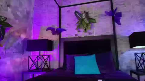  NXY  online show from 09.22.25