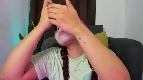 Nia online show from 10.01.25