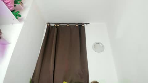 Snapshot of nyalgasai1 chatting on 02.21.26 Nia online show from 02.21.26