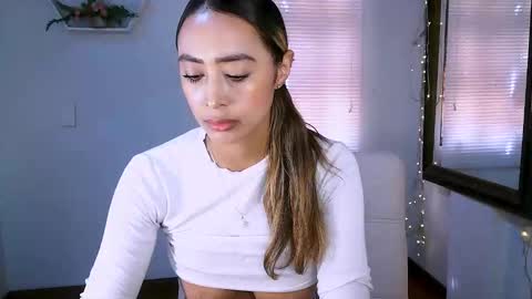 Snapshot of nycole_1988 chatting on 09.26.25 Nycole online show from 09.26.25