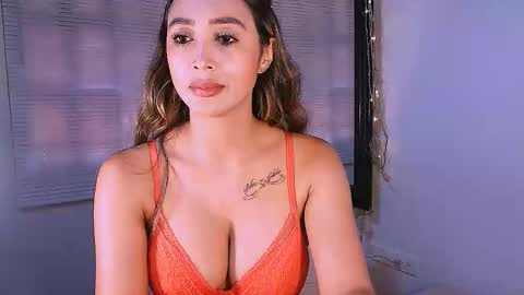 Snapshot of nycole_1988 chatting on 10.22.25 Nycole online show from 10.22.25