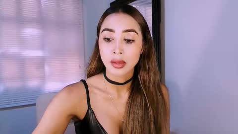 Nycole online show from 02.14.26