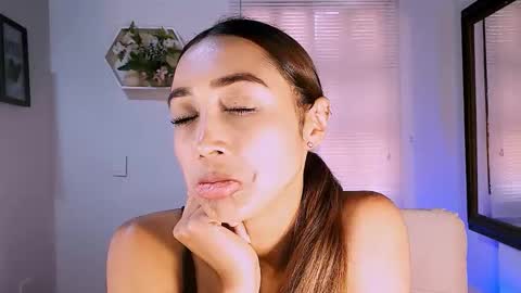 Nycole online show from 03.19.26