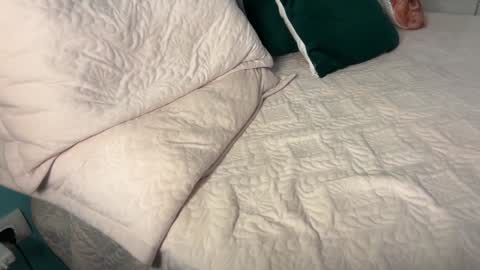 Nicol online show from 12.16.25