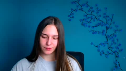Snapshot of nykara chatting on 06.27.26 Nykara online show from 06.27.26