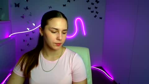Snapshot of nykara chatting on 07.27.26 Nykara online show from 07.27.26