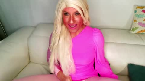 Breanna Rae online show from 10.21.25