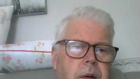 stockings  suspenders mad online show from 09.09.25