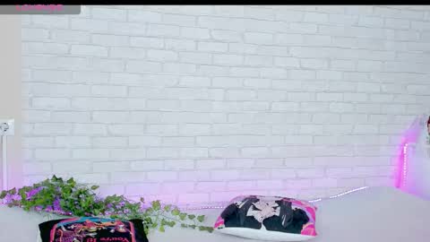 Kat online show from 12.05.25