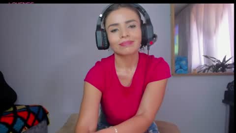 Laura nyu online show from 07.08.26