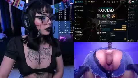 Snapshot of nyveth chatting on 06.18.26 Nyvet online show from 06.18.26