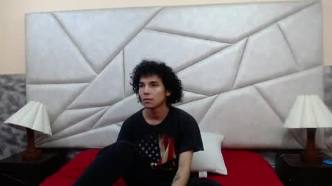Snapshot of nyx_and_arian chatting on 04.17.26 nyx_and_arian online show from 04.17.26