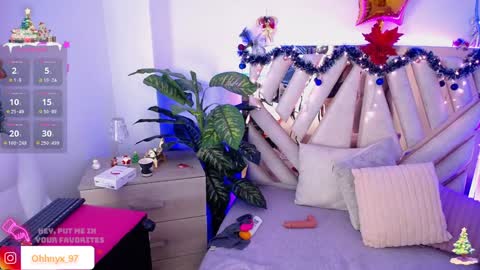 Alex   .    online show from 12.27.24