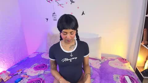 NYXHELLSQUEEN online show from 01.07.26