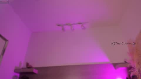 Nyx Shadow online show from 09.22.25