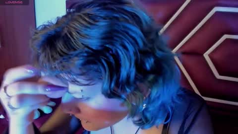 Snapshot of nyxx_star chatting on 02.11.26 Nyx online show from 02.11.26