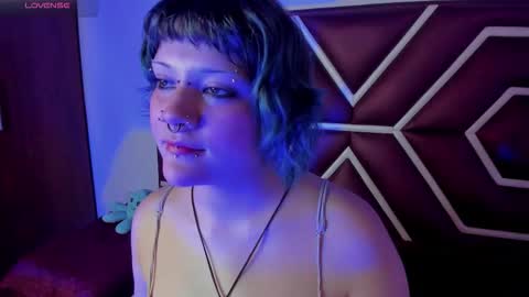 Snapshot of nyxx_star chatting on 02.14.26 Nyx online show from 02.14.26