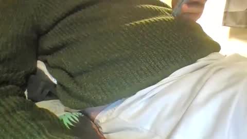 Snapshot of obedient9402 chatting on 10.16.25 obedient9402 online show from 10.16.25