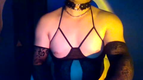Snapshot of obscuraboy chatting on 06.28.26 Doxy online show from 06.28.26