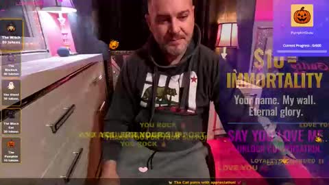 Snapshot of obsidian_stallion chatting on 10.21.25 Obsidian stallion online show from 10.21.25