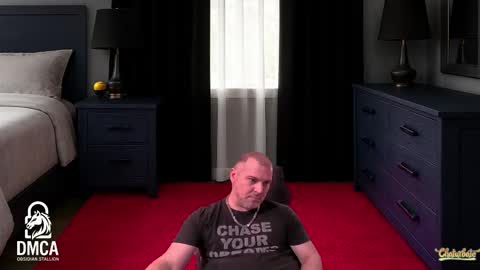 Snapshot of obsidian_stallion chatting on 12.01.25 Obsidian stallion online show from 12.01.25