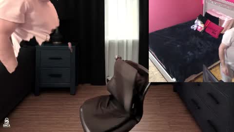 Snapshot of obsidian_stallion chatting on 12.22.25 Obsidian stallion online show from 12.22.25