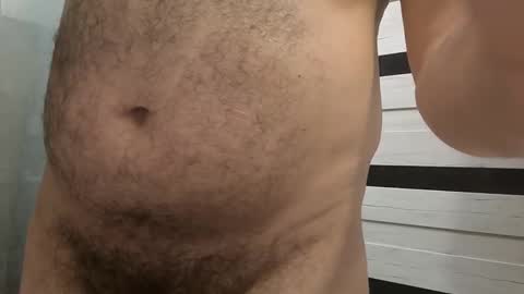 Snapshot of obsidiantouch chatting on 10.20.25 obsidiantouch online show from 10.20.25