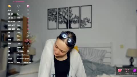 Elis online show from 03.25.26