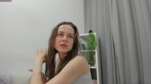 Snapshot of obsidiva chatting on 05.30.26 Elis online show from 05.30.26