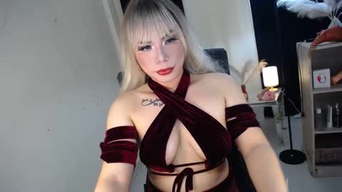 Kyla online show from 12.12.24