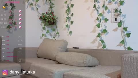 Daniela Dany online show from 09.19.25