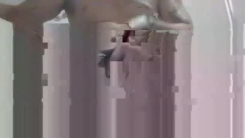 Snapshot of oddjuggla chatting on 10.20.25 oddjuggla online show from 10.20.25