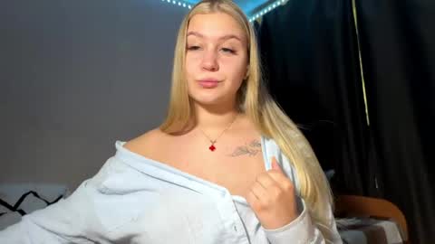 Lili online show from 06.07.26
