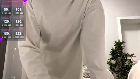 Aneta Bruno online show from 10.22.25