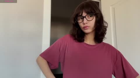 Snapshot of odettehatt chatting on 07.15.26 Thea online show from 07.15.26