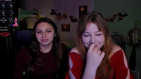 Snapshot of odri_sweet chatting on 10.27.25 odri_sweet online show from 10.27.25