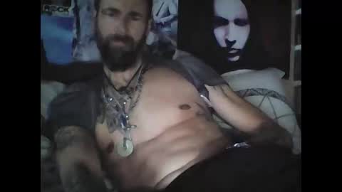 Snapshot of oedipe666 chatting on 12.21.24 oedipe666cam online show from 12.21.24
