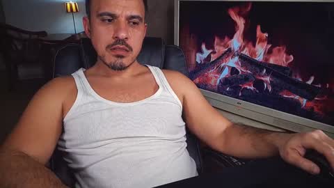 Snapshot of officeman7 chatting on 01.30.25 officeman7 online show from 01.30.25