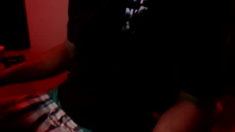 Snapshot of officialmoneyxxx chatting on 02.18.26 Money online show from 02.18.26