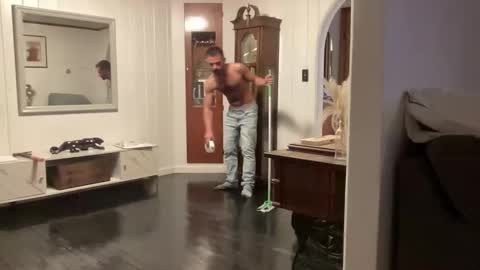 Snapshot of ofthatguy chatting on 10.23.25 ofthatguy online show from 10.23.25