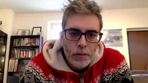 Snapshot of oggs48 chatting on 12.31.24 oggs48 online show from 12.31.24