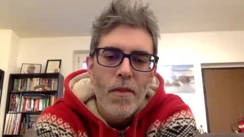 Snapshot of oggs48 chatting on 02.01.25 oggs48 online show from 02.01.25