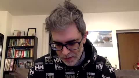 Snapshot of oggs48 chatting on 02.04.25 oggs48 online show from 02.04.25